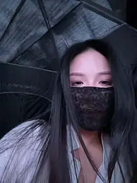 Olivia_11のStripchatでライブセックス映像