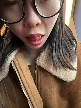 yaoyao_ellaのStripchatでセックスチャット