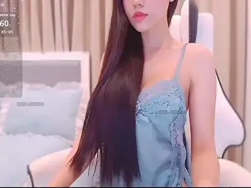 VelvetiaのStripchatでアダルトビデオチャット