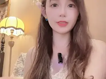 qqqq0808のStripchatで今すぐ視聴可能なセックスカム