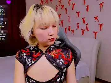 Milla_AheoのStripchatでセックスチャット