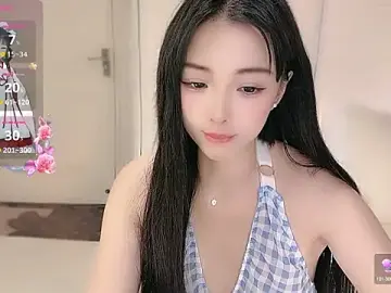 Bella-oxのStripchatでプライベートチャット
