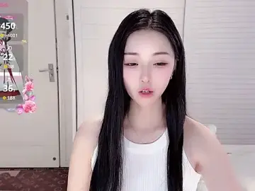Bella-oxのStripchatでプライベートチャット