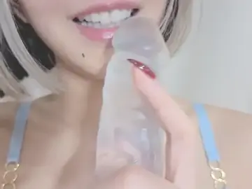 miho-chのStripchatでセックスチャット