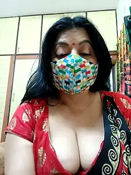 Ratna-777のStripchatでプライベートチャット