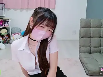 -M_Hinano_のStripchatで最高のライブ配信