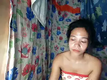 PinaySkinnyGirlのStripchatでヌードカメラ