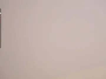 RoxannaCarverのStripchatで高画質ウェブカメラ