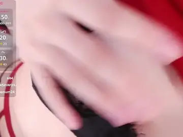 honey113のStripchatでヌードカメラ