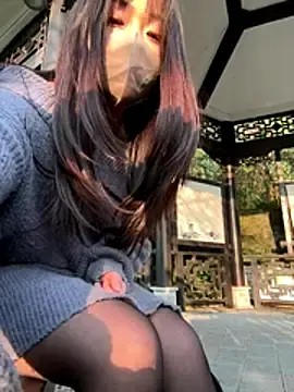 Xixi-GalaのStripchatでヌードカメラ