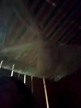 llomayy-loveのStripchatでライブセックス映像