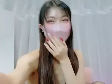 -Nyanko-chan-のStripchatで人気のアダルト配信