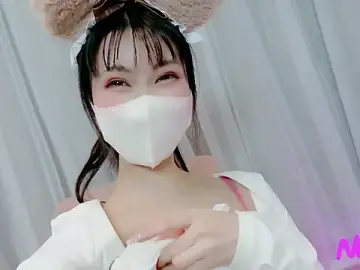 -Nyanko-chan-のStripchatで無料ポルノカメラ