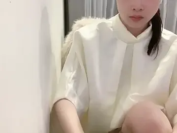 Ami_Chan22のStripchatでプライベートチャット