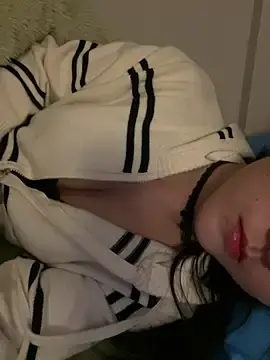 ruiki666のStripchatで今すぐ視聴可能なセックスカム