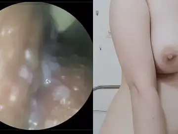 QiuPeiPeimmmのStripchatで今すぐ視聴可能なセックスカム