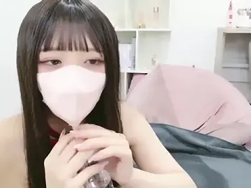 Reina_FcupのStripchatでアダルトカメラ配信