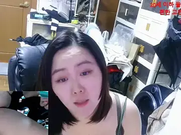 rami0428のStripchatでライブチャット