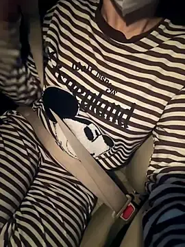 Meii-meyyのStripchatで無料ライブポルノ