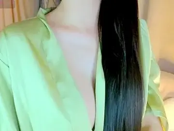 Embez-DamdangのStripchatで高画質ウェブカメラ