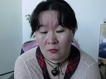 Akira_xxのStripchatで人気のアダルト配信