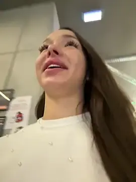 barbiehumpxxxのStripchatで高画質ウェブカメラ