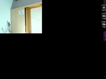 naomidibelloのStripchatで無料ライブポルノ