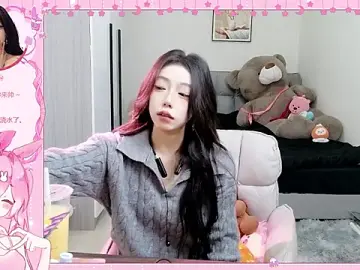 Flower_huaのStripchatで今すぐ視聴可能なセックスカム