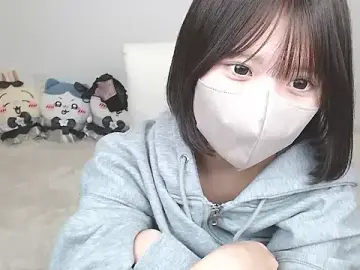 yuna_rinのStripchatでライブセックス映像