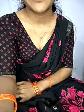 Telugu-Rowdy-pillaのStripchatで最高のライブ配信