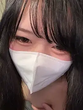 hina_pornのStripchatでライブポルノ配信
