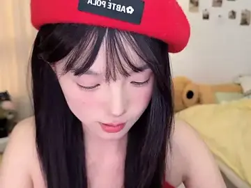 Momo-xxのStripchatでセックスチャット