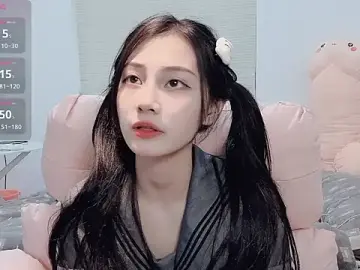 lris-BeautyのStripchatでヌードカメラ