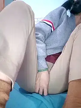 XaoxangのStripchatでライブセックス映像