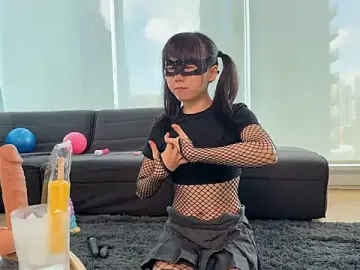 badangelsjennyxのStripchatで人気のアダルト配信