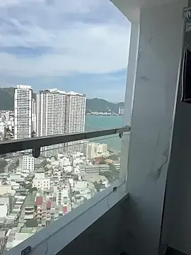 lean_lie8のStripchatでライブセックス映像