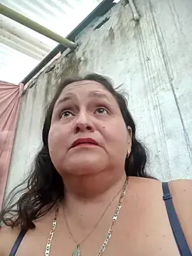 Dirty-MatureのStripchatでライブチャット