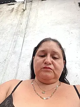 Dirty-MatureのStripchatでライブチャット