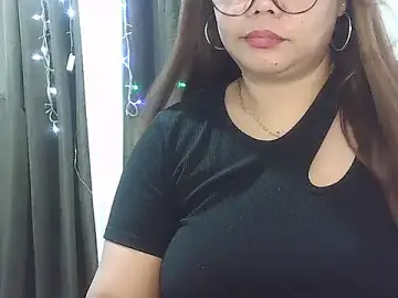 Fearless_tara20のStripchatで人気のアダルト配信