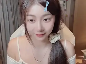 Makinghappymyself_のStripchatでアダルトカメラ配信