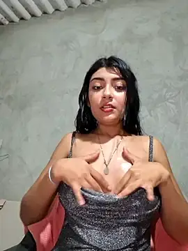 Sweed-virgin-pussyのStripchatでライブチャット