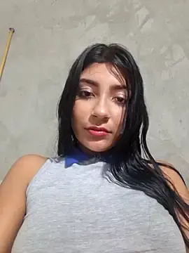 Sweed-virgin-pussyのStripchatでライブチャット