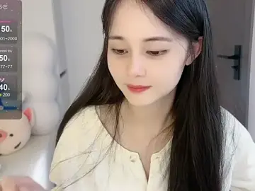 Judy-520のStripchatで今すぐ視聴可能なセックスカム