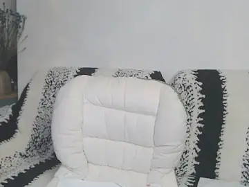 SuziiLoveのStripchatで無料ライブポルノ