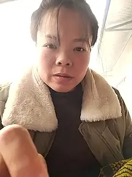 Rioo122のStripchatでアダルトビデオチャット