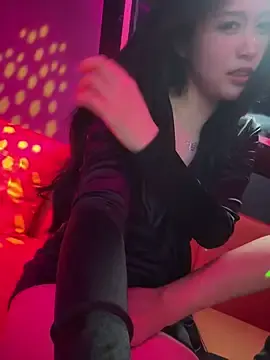 Honey-wanningのStripchatでアダルトカメラ配信