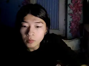 CarlyJoyのStripchatでセックスチャット