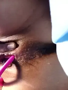 Minh32loveのStripchatでライブポルノ配信