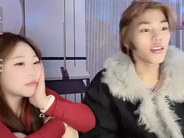 jiajia_zのStripchatでアダルトビデオチャット