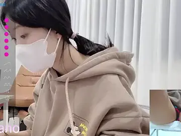 ni_ni01のStripchatでライブセックス映像